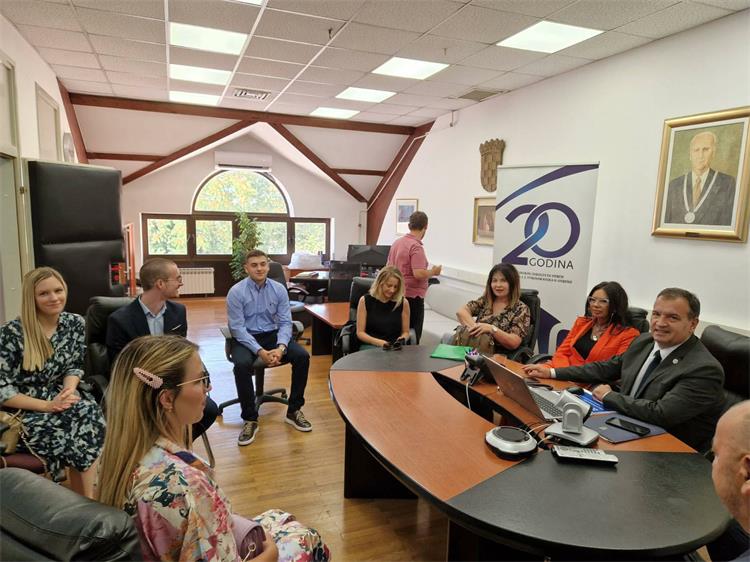 Slika /2021 Slike/bcdc7ecb-965a-4760-977e-194fc15784ca.jpg